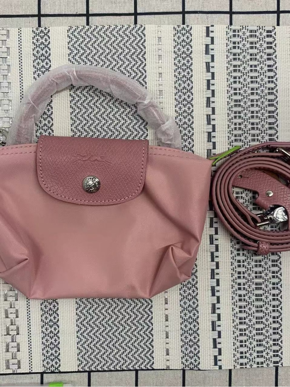 Longchamp Le Pliage Pouch – Pink Mini Crossbody